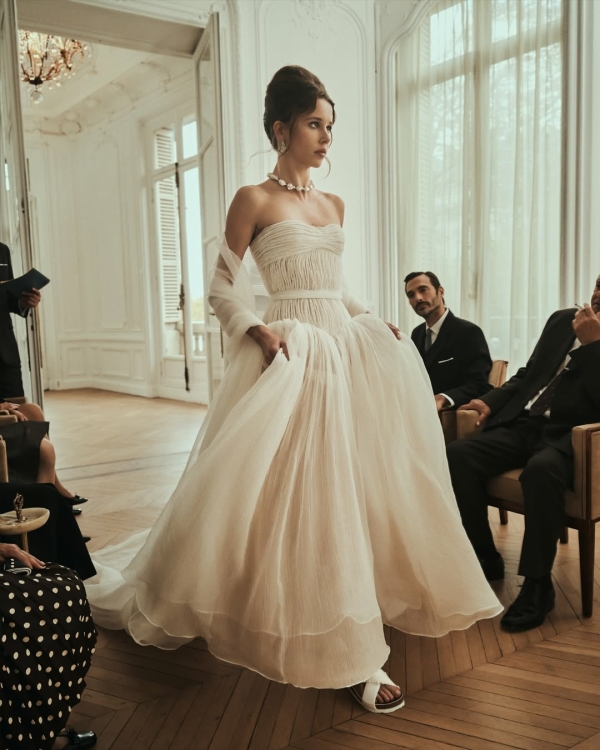 Такая же удобная, только красивее. Какая обувь