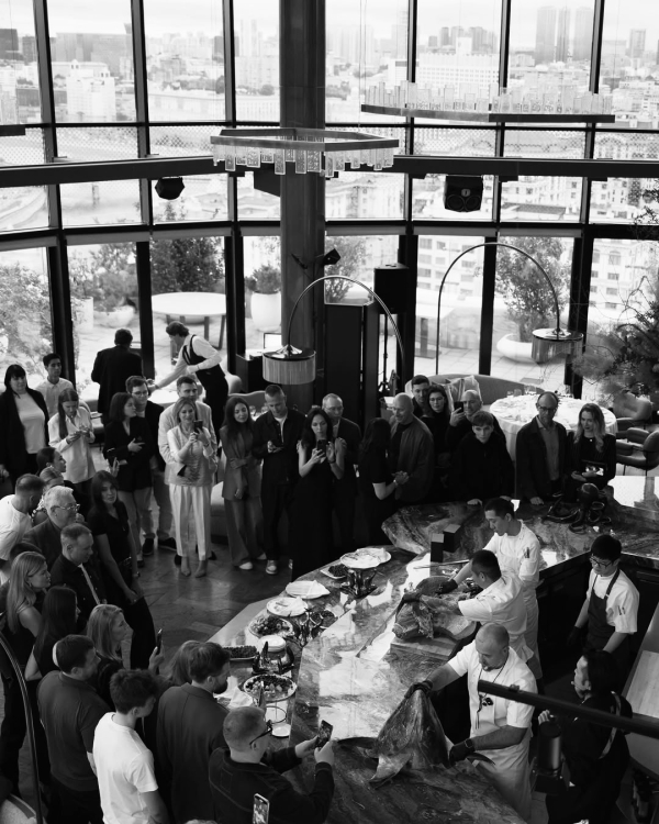 Куда пригласить ее 8 марта?