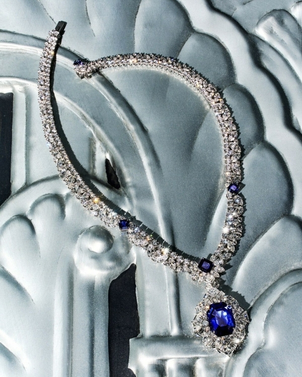 Топ-10 самых дорогих украшений в истории