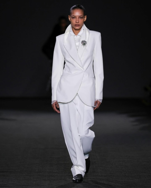 Альтернативные свадебные образы Недели моды в Нью-Йорке