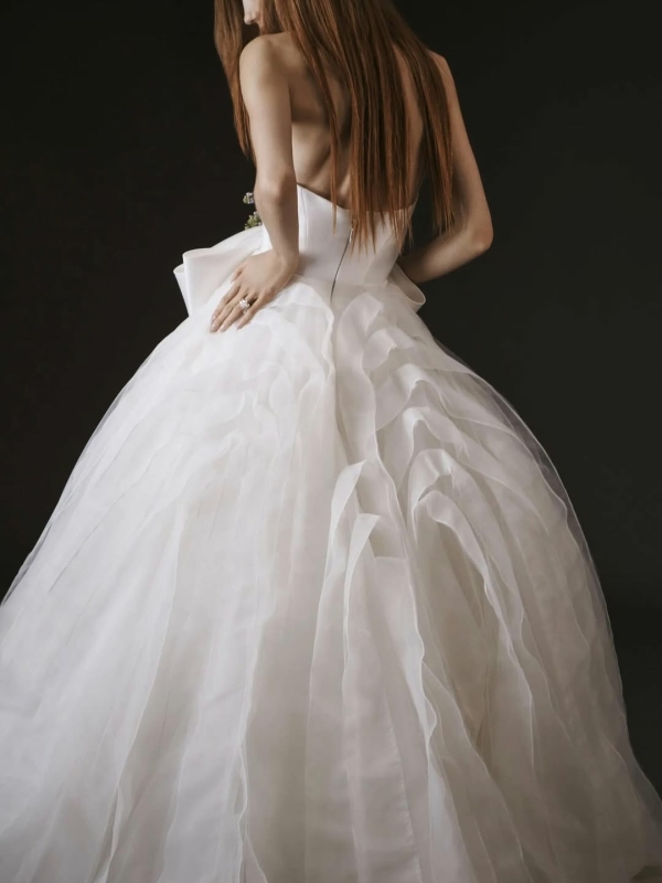 25 лучших свадебных дизайнеров в мире