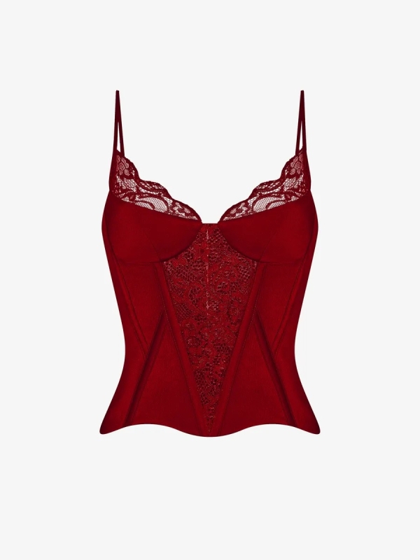 Собрали сногсшибательные образы на 14 февраля