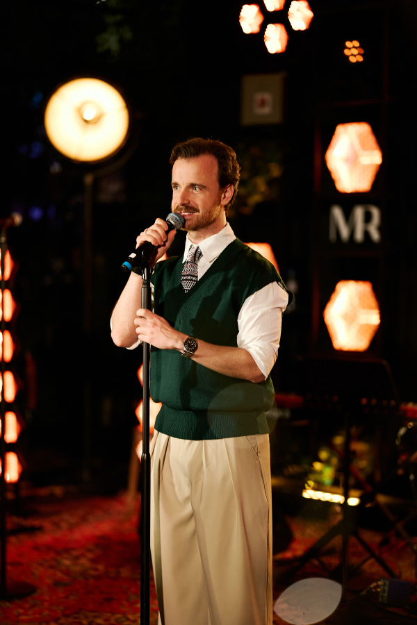 Ведущие Михаил Белянин