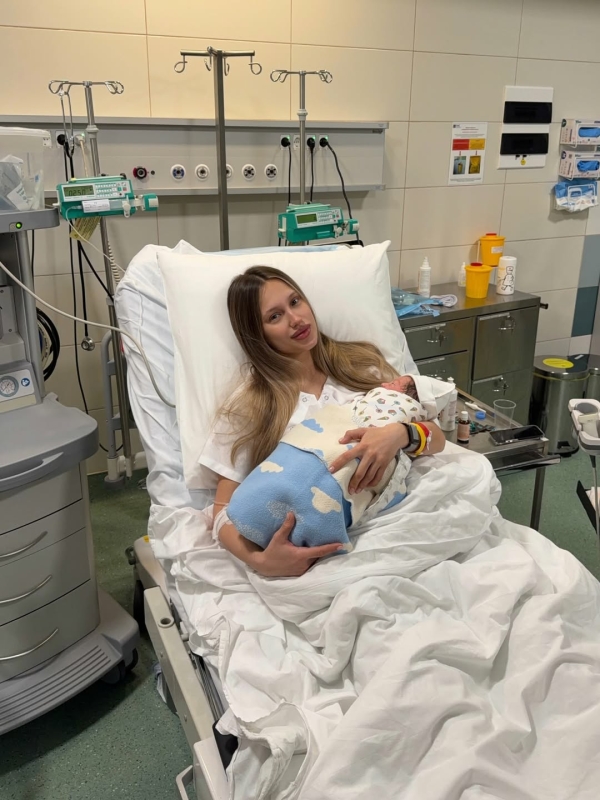 Фэшн-блогер Милена Бессонова впервые стала мамой