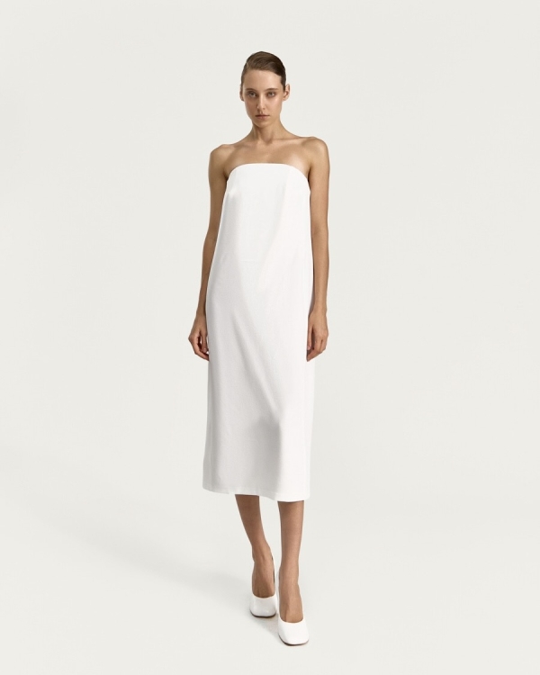 Нашли 50 самых красивых платьев на свидание