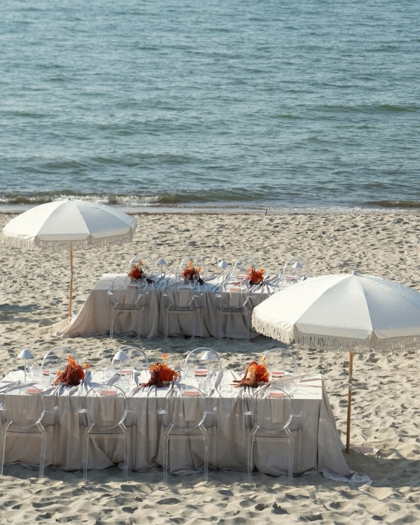 Где устроить свадьбу на пляже в России?