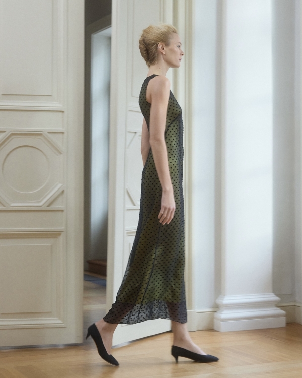 Нашли 50 самых красивых платьев на свидание