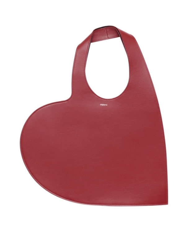 Что подарить девушке на 14 февраля?