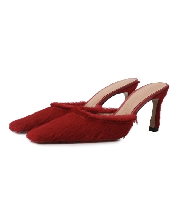 Что подарить девушке на 14 февраля?