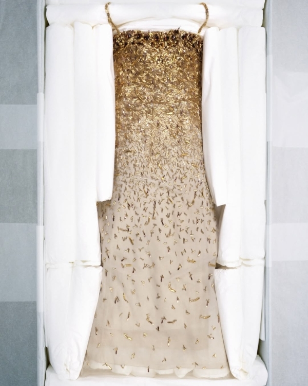 Что подарить девушке на 8 Марта: 20