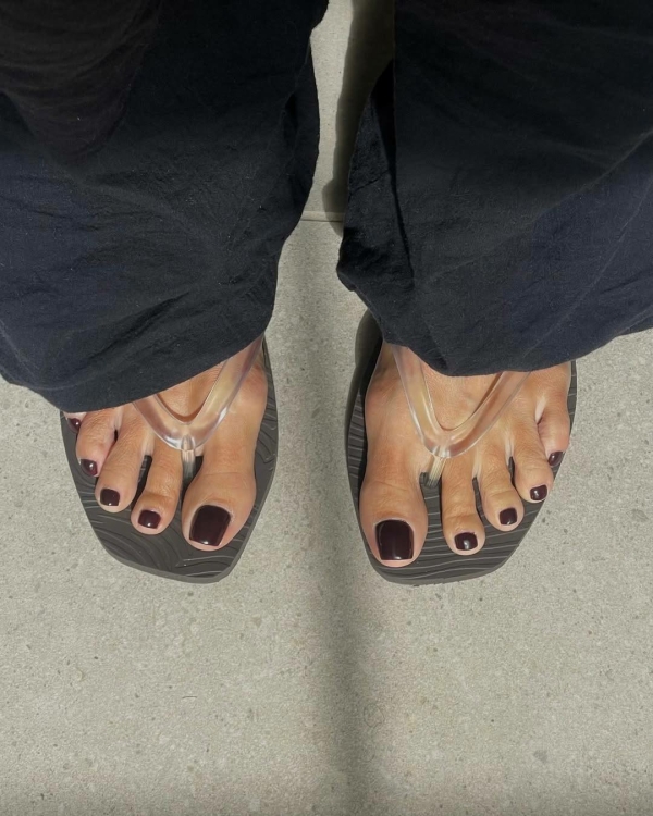 Soft Vibes Only: тренды педикюра 2026, подсмотренные