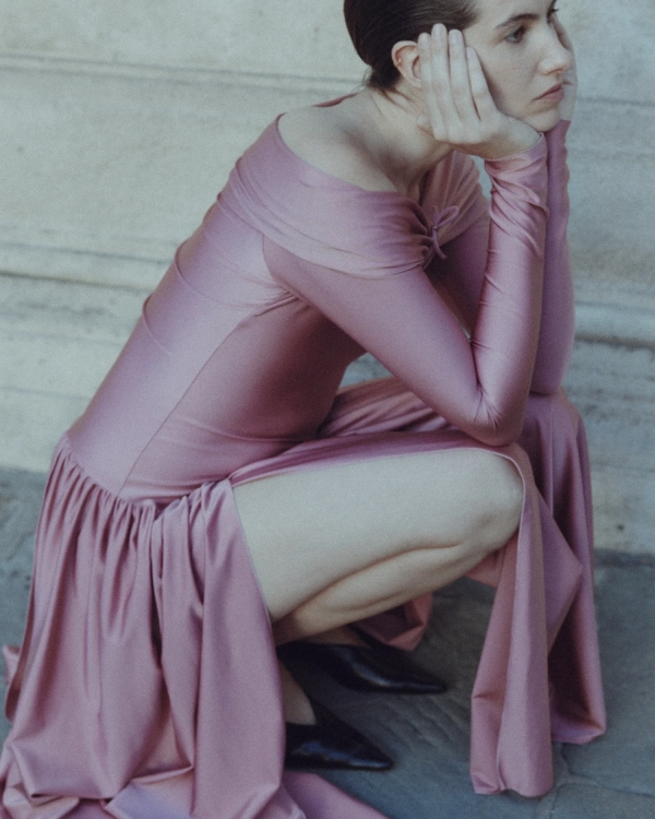 Нашли 50 самых красивых платьев на свидание