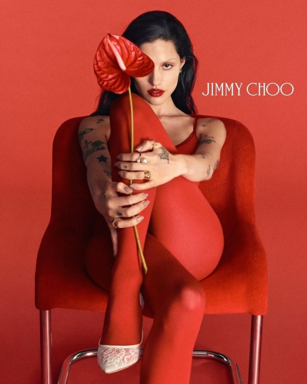 У Jimmy Choo вышла новая свадебная коллекция