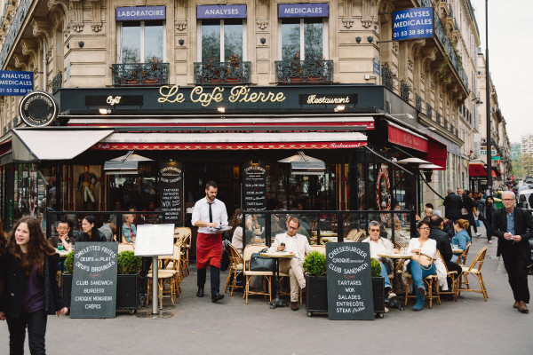 Прогулка в Париже