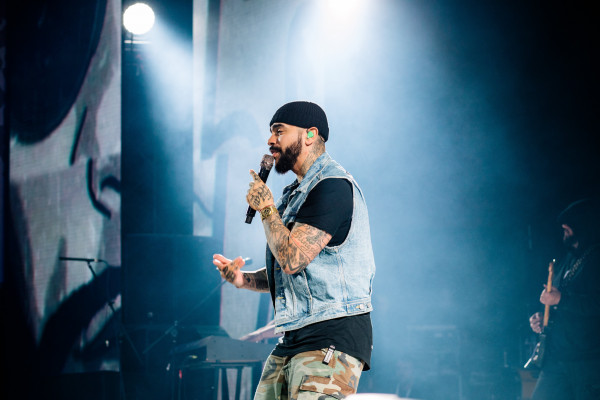 Кто будет петь на вашей свадьбе?