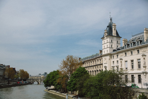 Прогулка в Париже