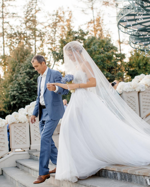 Самые громкие звездные свадьбы этого года