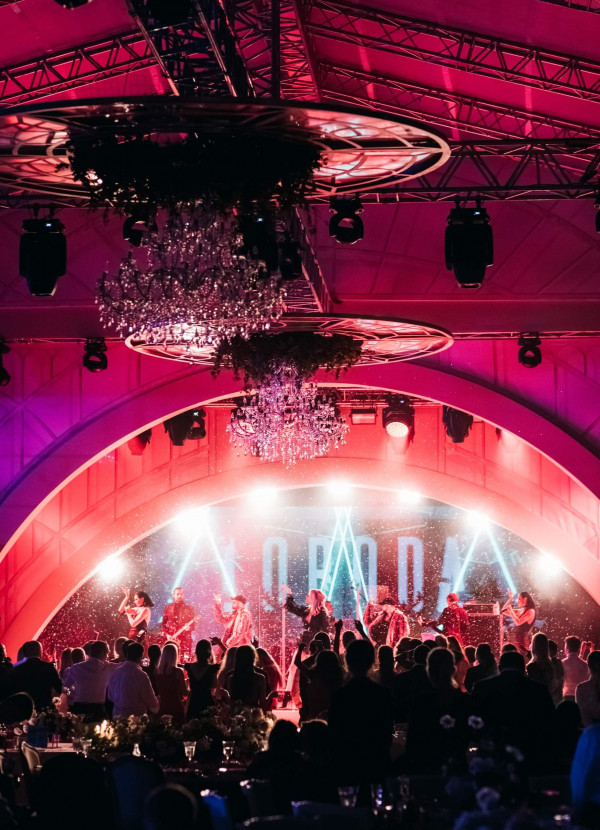 Кто будет петь на вашей свадьбе?