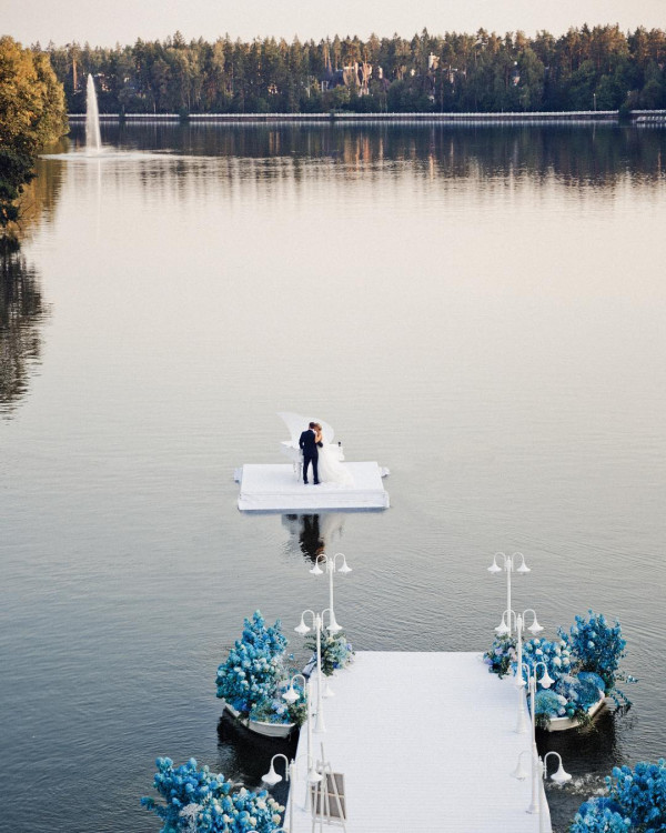 Самые громкие звездные свадьбы этого года