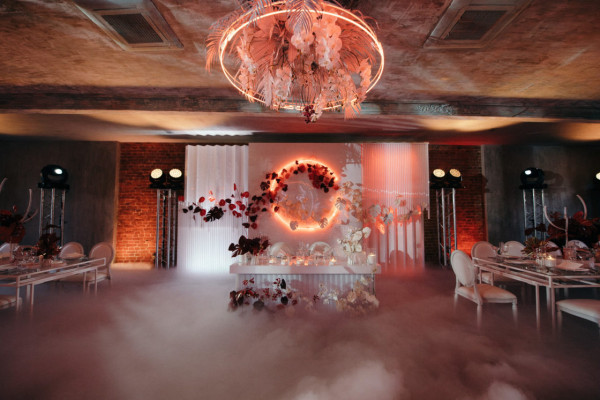 Концептуальная свадьба в Императорском яхт-клубе