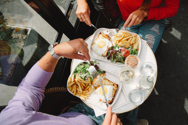 Прогулка в Париже