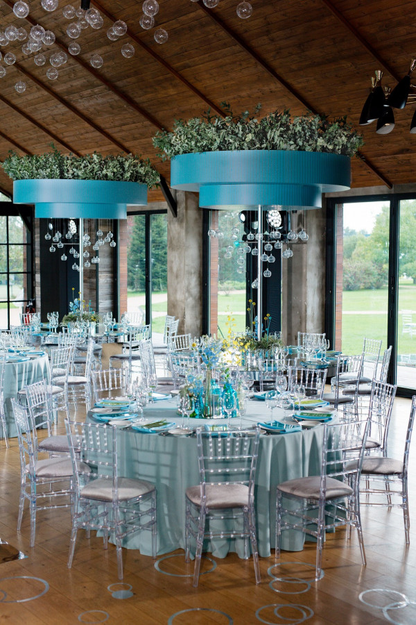 Свадебный декор 2020: свет, неон и другие