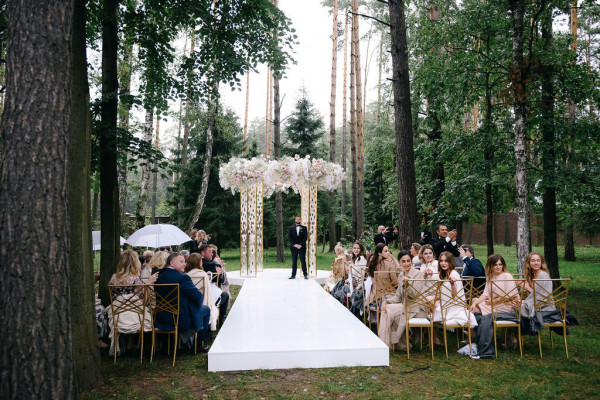 Романтичная свадьба в ресторане «Подмосковные вечера»