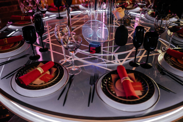 Свадьба в стиле сериала «Очень странные дела»