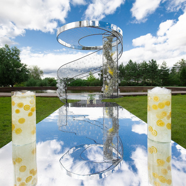 Свадебный декор 2020: свет, неон и другие