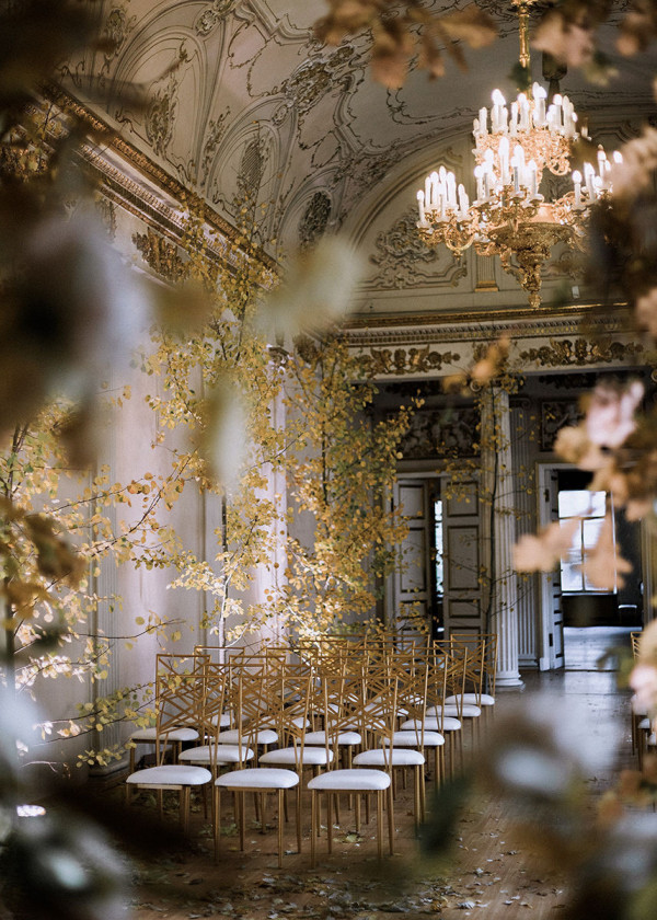 Самые красивые свадебные даты 2020 года