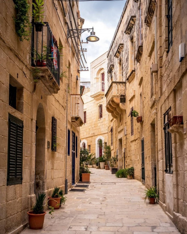 Где провести медовый месяц: выбор звезд