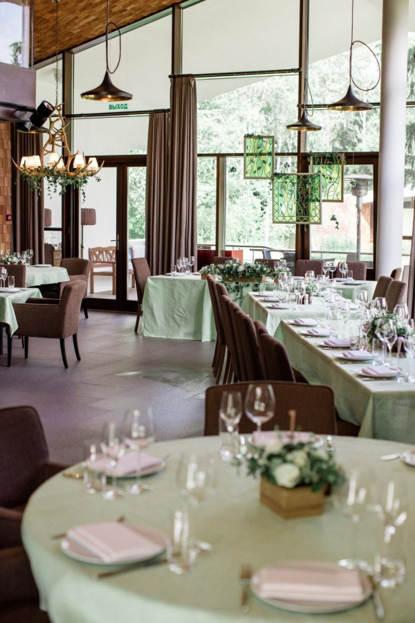 Все о свадьбах в бутик-отеле «Родники»