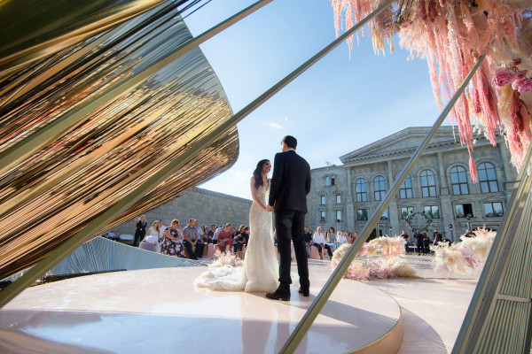 Роскошная свадьба в подмосковном замке