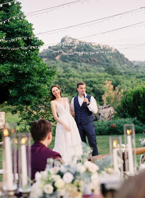 4 вещи, которые нельзя делать на свадьбе