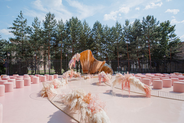 Роскошная свадьба в подмосковном замке