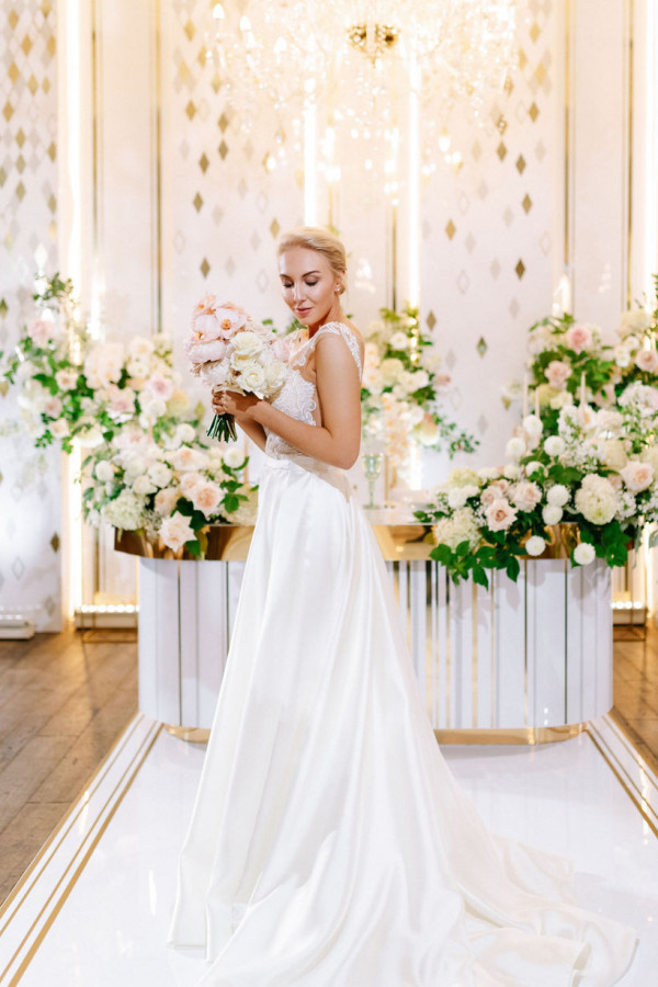 Романтичная свадьба в ресторане «Подмосковные вечера»