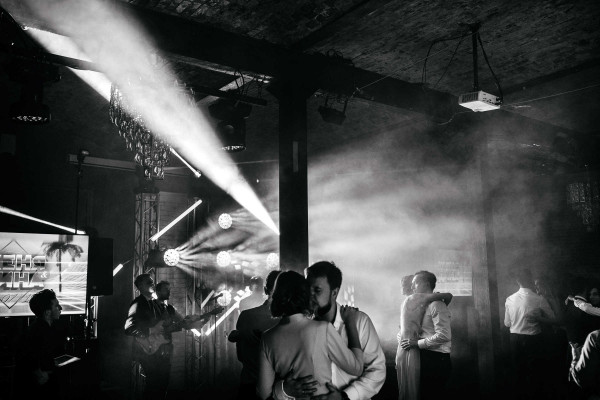 Свадьба в стиле сериала «Очень странные дела»