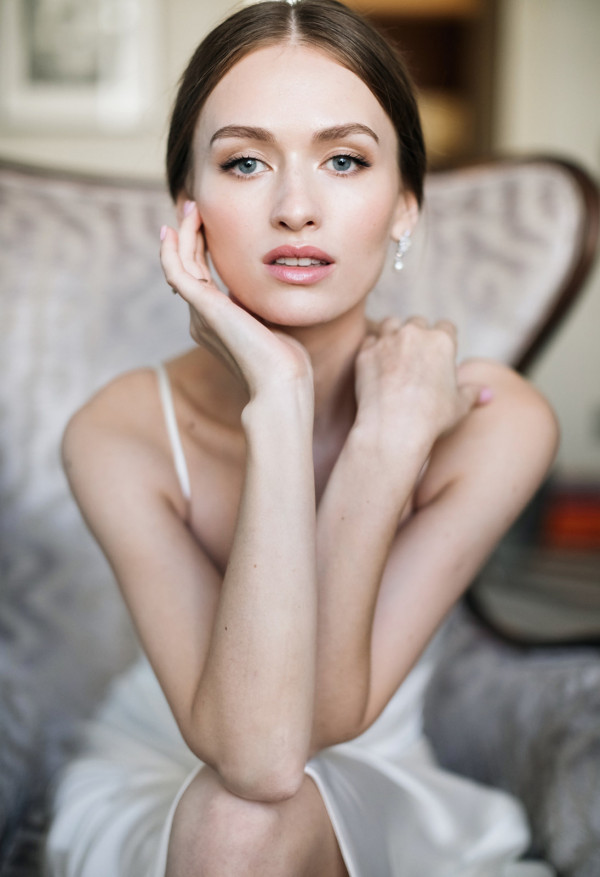 «Аристократическая» свадьба в дворцовых интерьерах