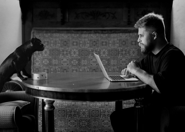 Романтичная свадьба в дождливый день