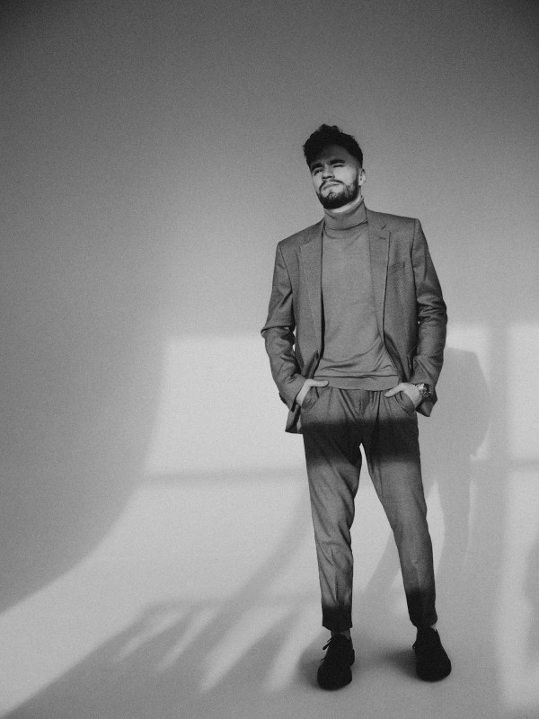 Программа Алексей Гигаури