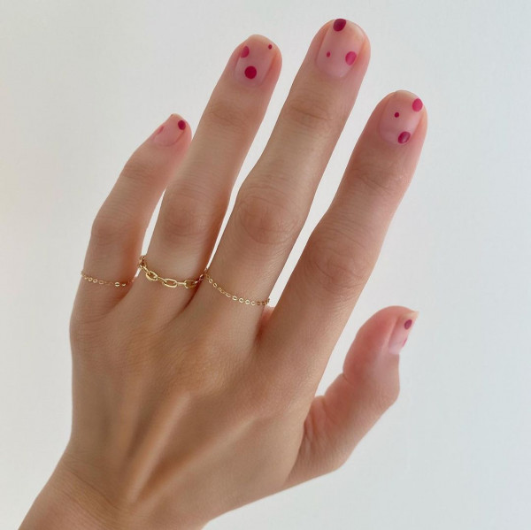 Свадебный маникюр: 5 небанальных вариантов