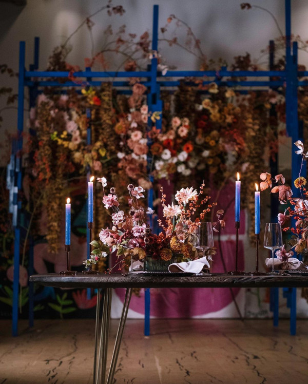 Как использовать на свадьбе главные цвета 2021