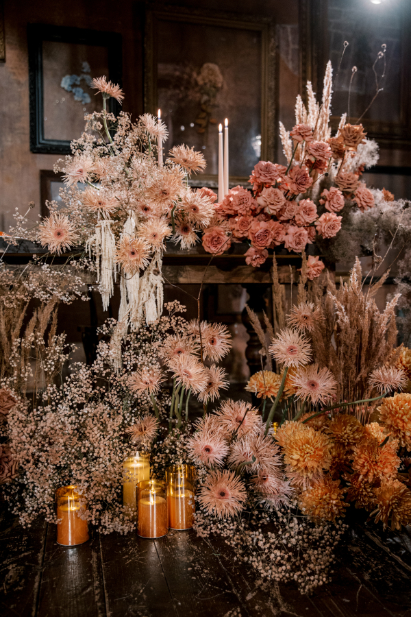 Свадьба в формате камерного семейного ужина от