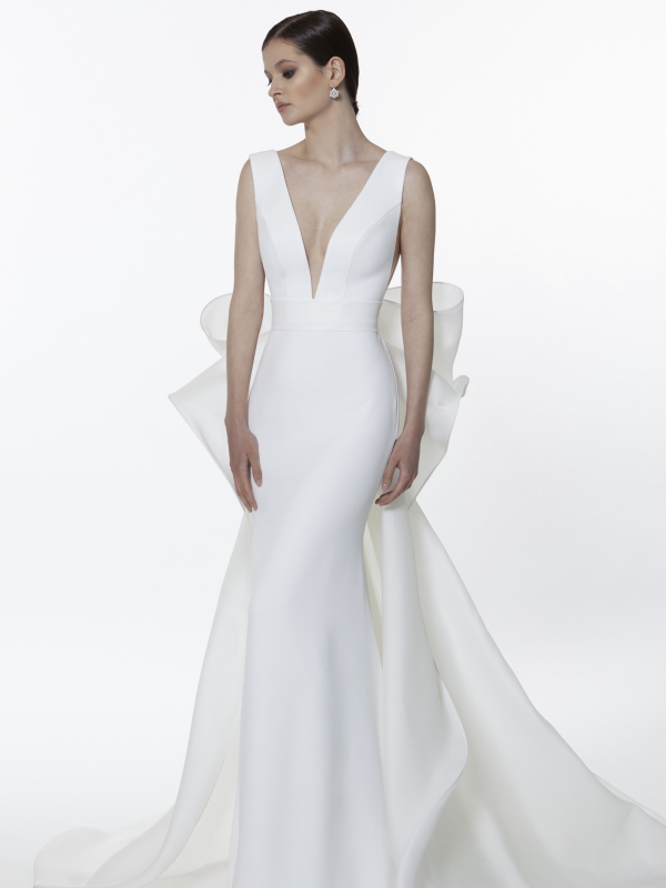 Минималистичные свадебные платья от Galia Lahav и