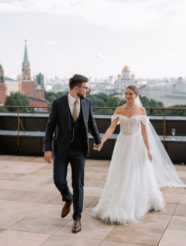 Свадьба под открытым небом в отеле Four