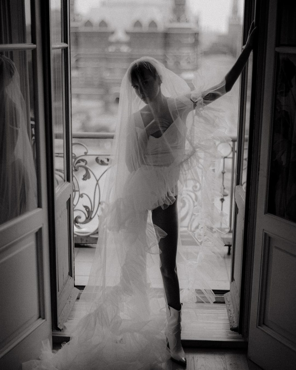 Романтические съемки в исторических интерьерах отеля «Националь»