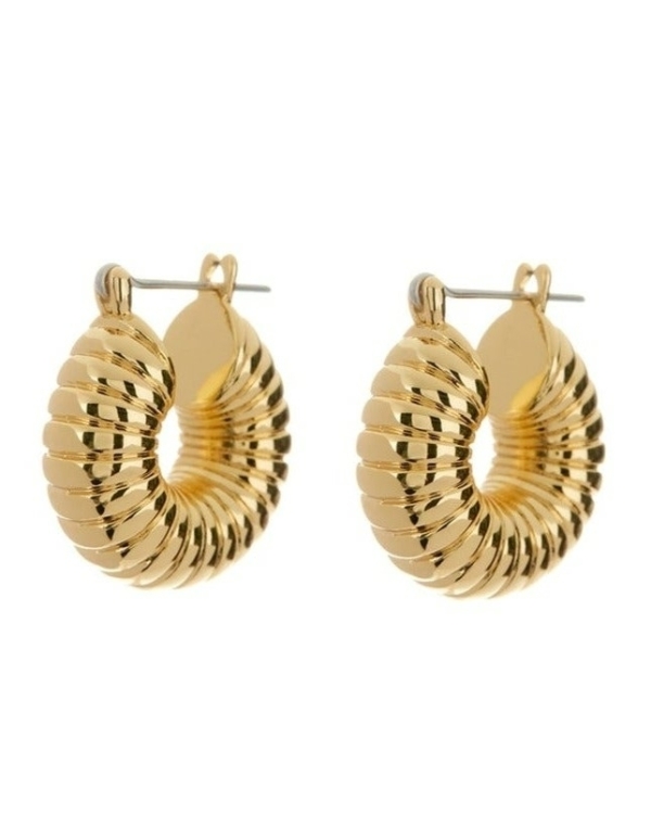 Как выглядят футуристичные свадебные украшения