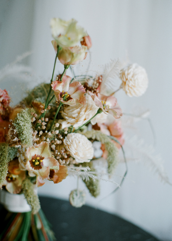 Свадьба в формате камерного семейного ужина от