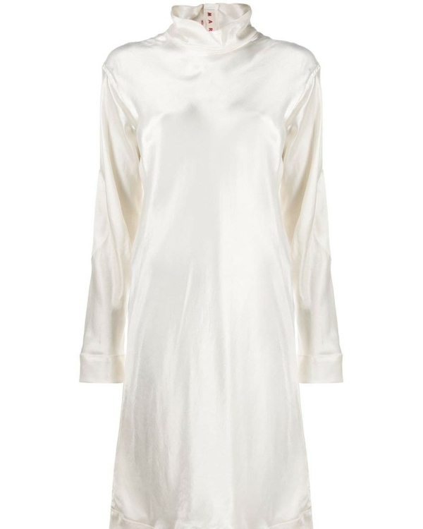 Свадебное платье с горлом все еще в