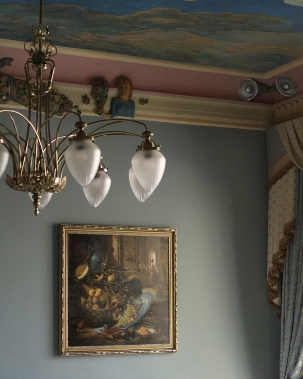 Романтические съемки в исторических интерьерах отеля «Националь»